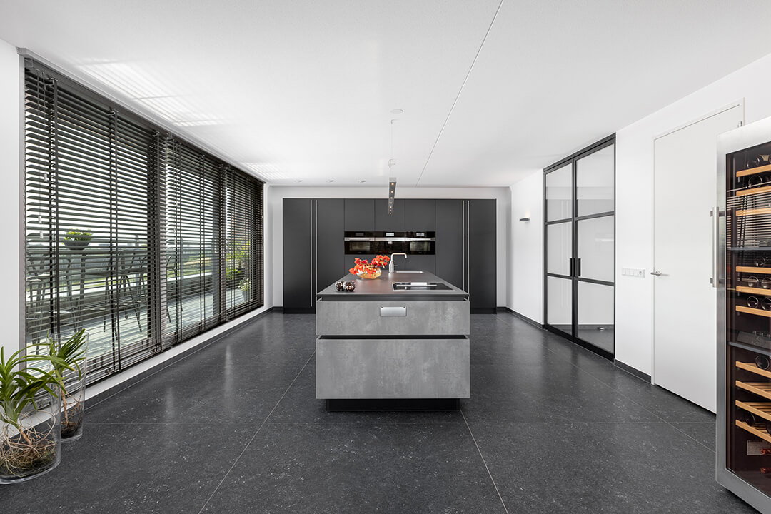 Neolith Pierre Bleue Silk